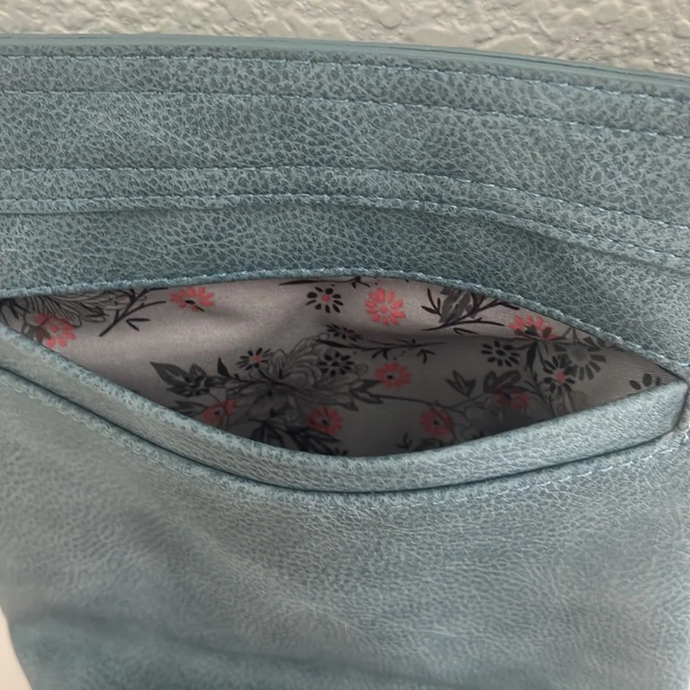 Joy Susan Teal Crossbody Bag - Picture 8 of 8